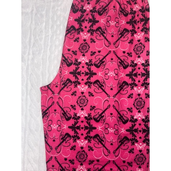 Kid’s Hot Pink Guitar Pattern Pajama Bottoms 💕 - Picture 3 of 15